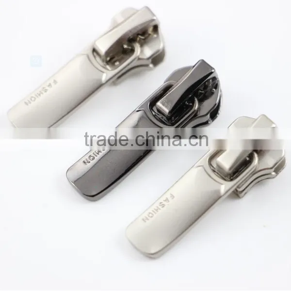 Professional Fashion Plastic Metal Zipper Slider Wholesale OEM Zipper Slider photo-5