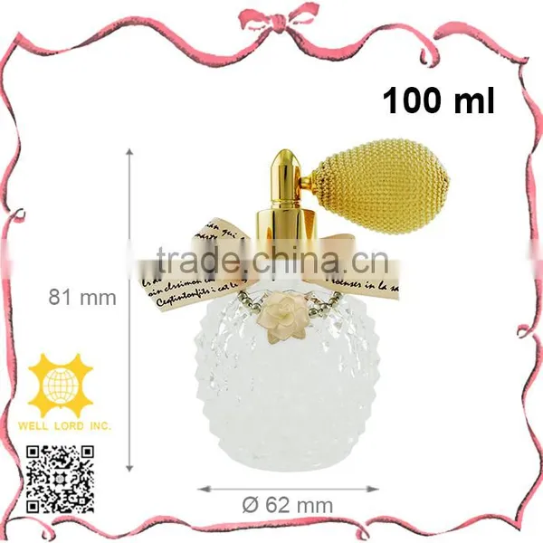 Design Frosted Glass 25ml Fragrance Spray Bottle With Rose Decoration photo-6
