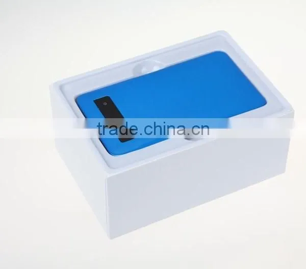 4000mAh USB Universal Portable Power Bank photo-3