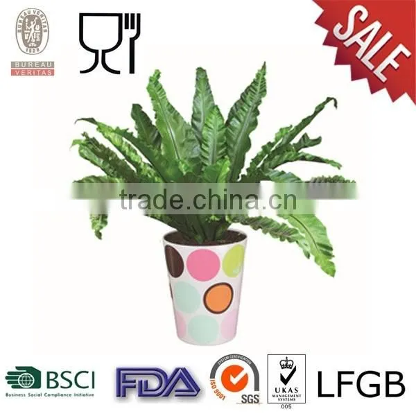 Round Plastic Flower Pot With Logo Outside