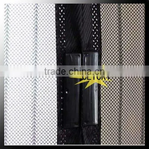 Magic Mesh Screen Door photo-2