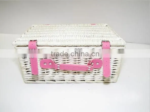 Wholesale Cheap Natural Handmade Outdoor Wicker Willow Outdoor Picnic Durable Basket