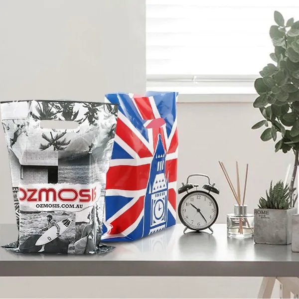 China Factory Customized Die Cut Plastic PE Thickness With Logo Print White Carrier Gift Retail Plastic Shopping Bags