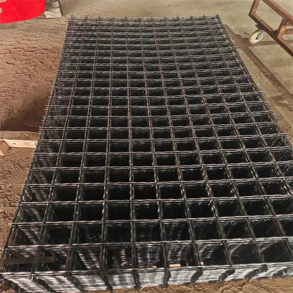 1x1 Galvanized Welded Wire Mesh for Fence Panel Low Carbon Iron Wire Easily Assembled Eco Friendly Fence Mesh photo-5