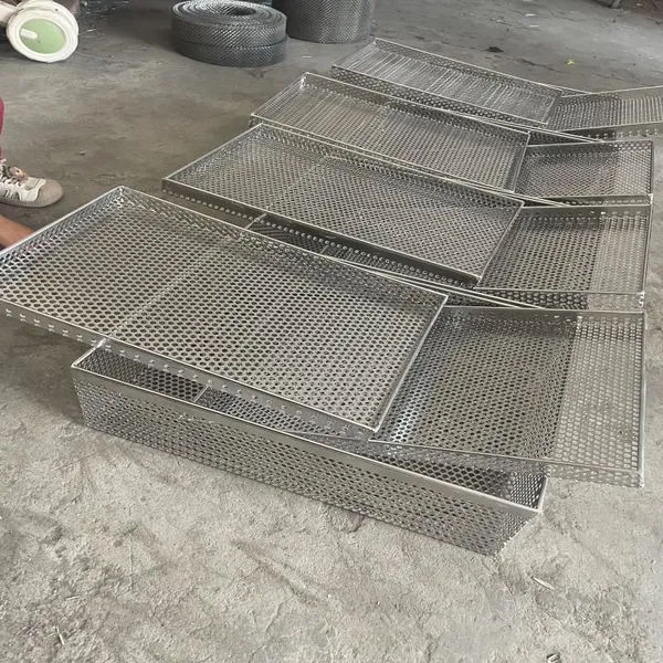 Galvanized Non-Slip Perforated Flooring Sheets for Outdoor Safety and Drainage photo-4