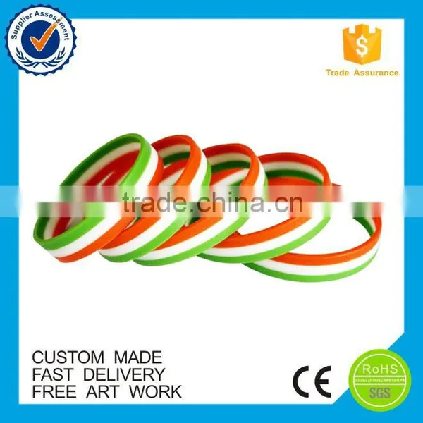 Newest Eco-friendly Charm Custom Lover Silicone Bracelet photo-4