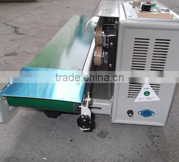Plastic Sealing And Coding Conveyor Machine For Bags photo-3