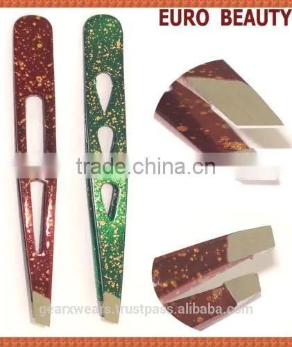 Tweezers