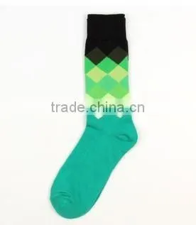 Men's British Cotton in Tube Knitted Happy Socks Wholesale photo-4
