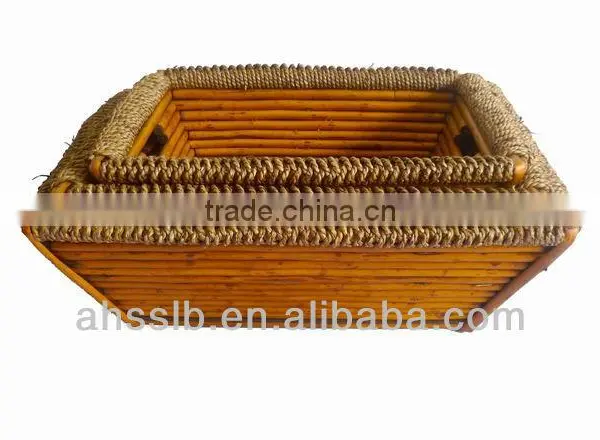Willow Storage Plate With Ears photo-2