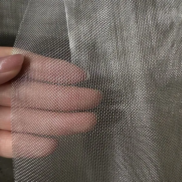 XIANGGUANG Factory Supply High Quality Easy Cutting and Shaping 304 Stainless Steel Woven Wire Mesh Screen Mesh photo-2