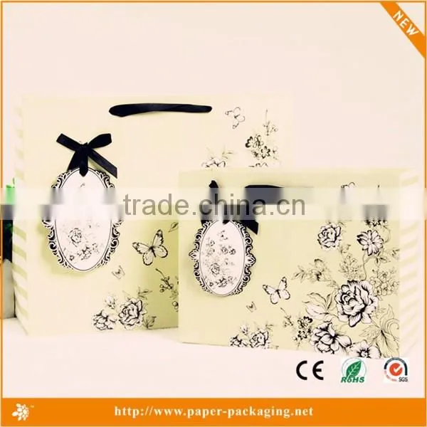 High Quality Lovely Gift China Paper Gift Bag Supplier photo-2