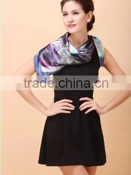 Customize 100%silk Scarves With Beautiful Abstract Printing photo-6