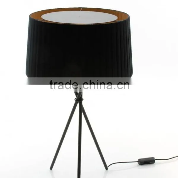 White, Black, Red Folded Fabric American Style Table Lamp With Acrylic Top Diffuser photo-2