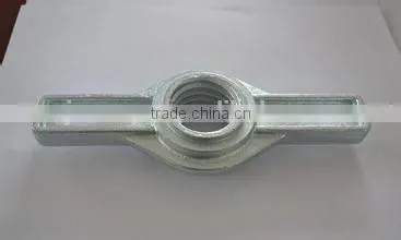 Scaffolding jack nut thread