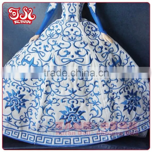 11'' or 11.5'' Fashion High End Chinese Bride Doll Wedding Gift photo-4
