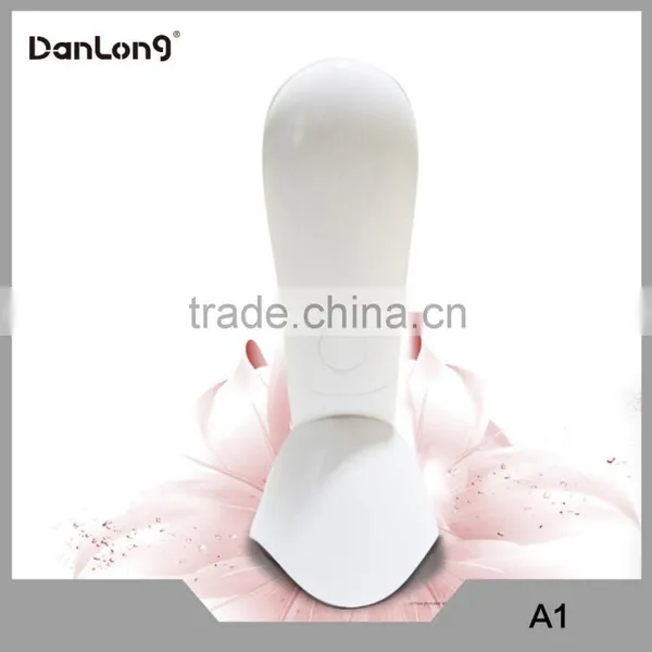 Ultrasonic Waterproof Vibration Facial Cleansing Brusher photo-5