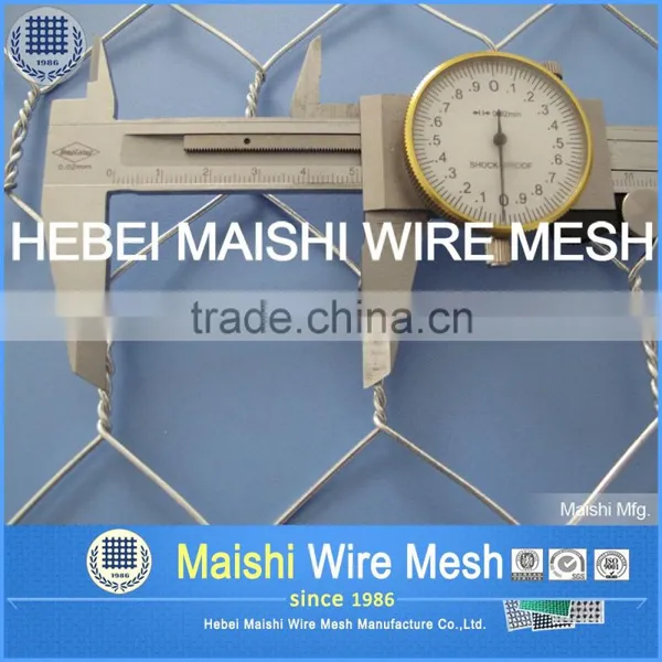 1.5" Heavy-Duty Galvanized Fish Trap Hexagonal Wire Mesh photo-3