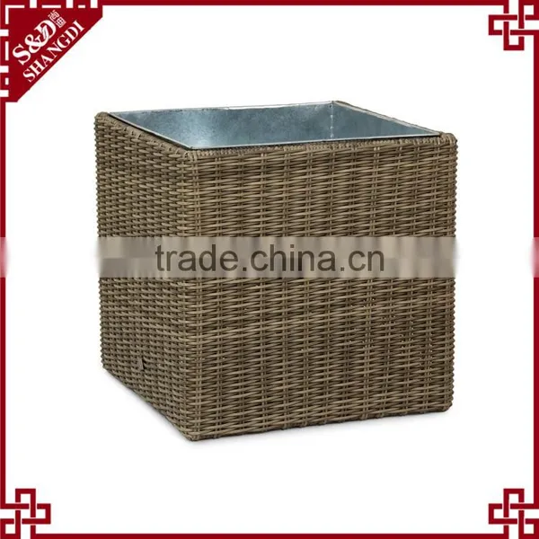 UV-resistant Resin Wicker Square Garden Decor Outdoor Flower Pots photo-3