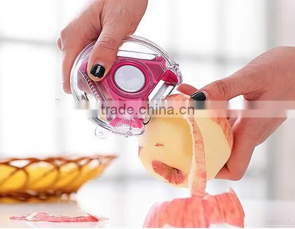 New Arrival Multifunction 3 In 1 Fruit & Vegetable Peeler photo-3