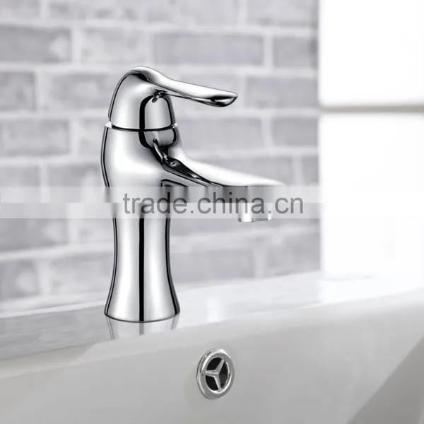 Chrome Surface Finishing Hot and Cold Installation Water Tap photo-5