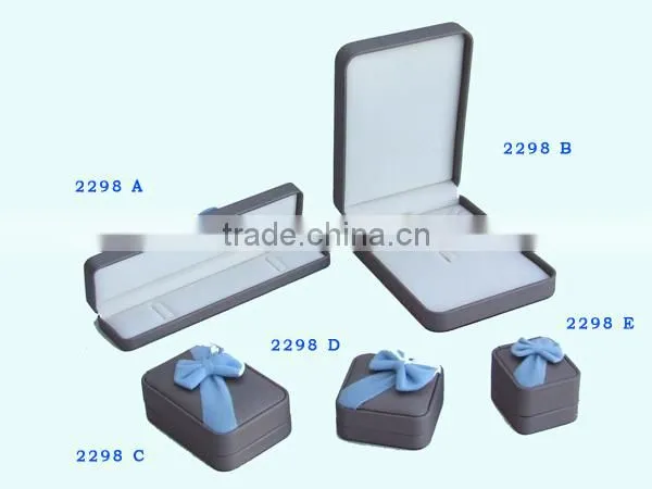 New Designs Wholesale Customized Leather Ring Box/leather Necklace Box photo-3
