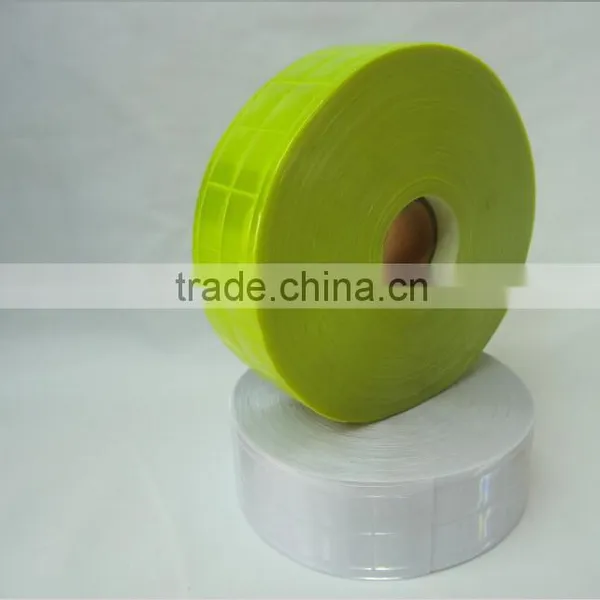 EN471 PVC High Visibility Fluorecent Reflective Tape for Sew on Safety Clothing photo-4