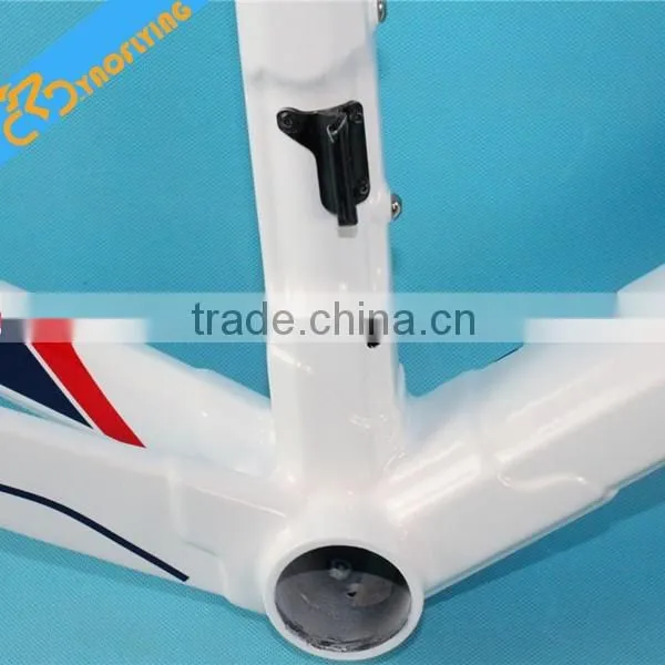 2015 Chinese Popular Style Carbon Road Bike Frame for Sale Including Frmae Fork Seatpost Headsets Clamp Color White photo-5