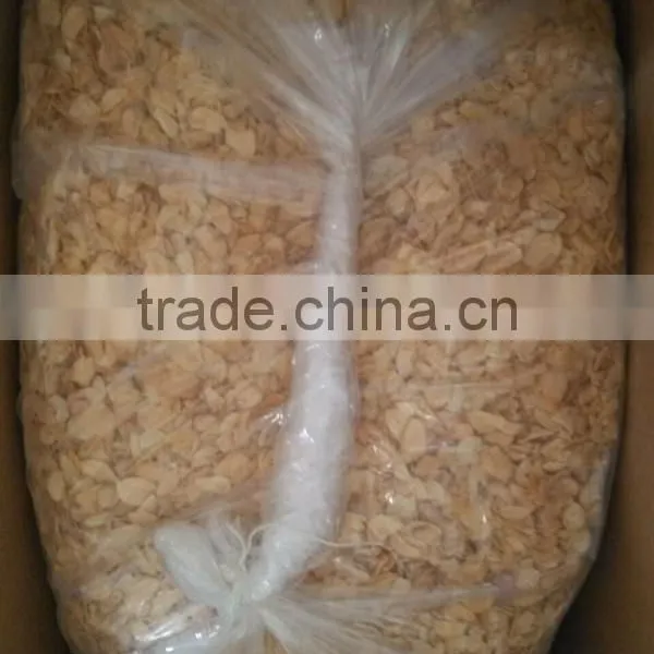 China Top 8 Factory Manufacturer Exporting New Crop Garlic Flakes B Grade With Root With HACCP,HALAL Certificate photo-3