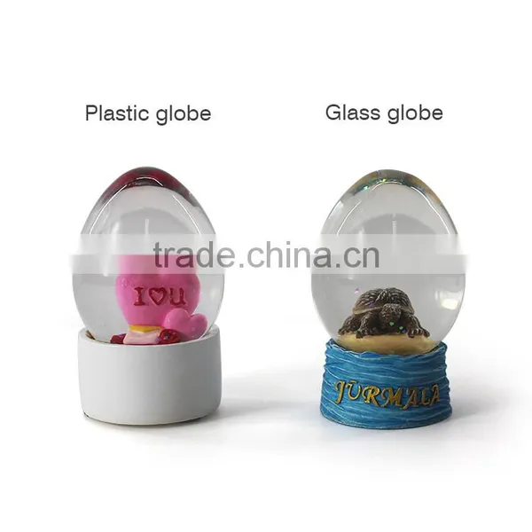Plastic Material Love Water Globe photo-6