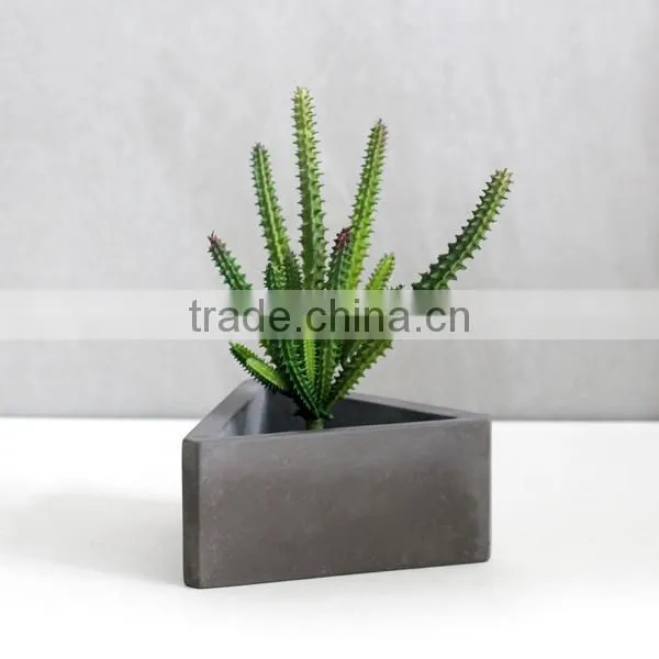 Triangle Shape Plain Concrete Interior Waterproof Bare Concrete Flower Pot photo-4