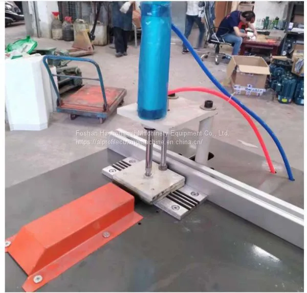 Frame blocker Fully automatic aluminum cutting machine Automatic loading and unloading cutting machine