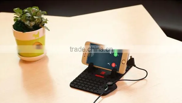 Hot Selling Remax Smart Phone Car Holder photo-4