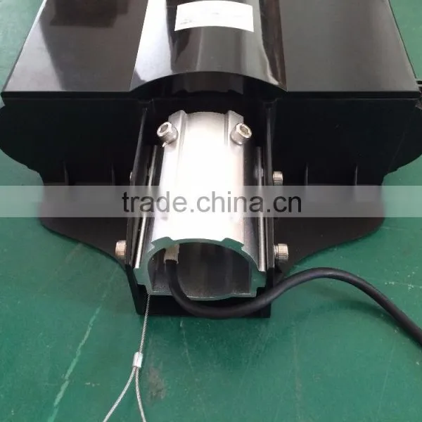 150w Hps Replaced Iron Pole Die Casting Aluminium Led Street Light Fixture photo-6