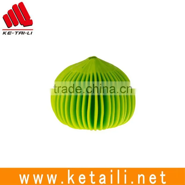 2016 Hot Selling High Quality Silicone Garlic Peeler Garlic & Onion Peeler Machine photo-4