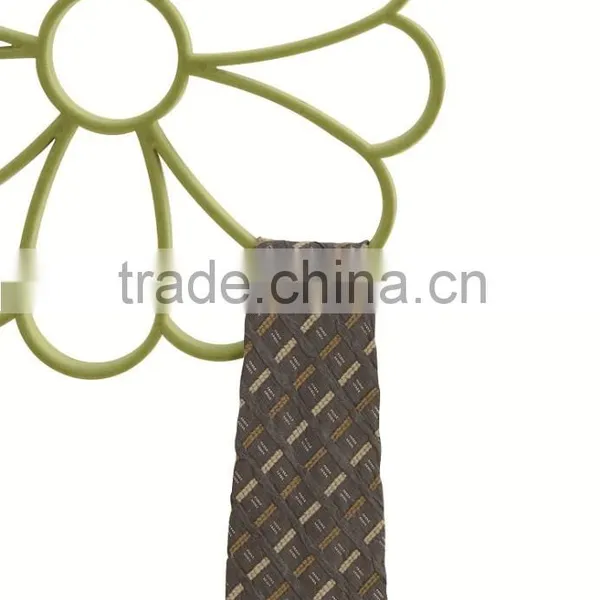 Hight Quality Flocked Flower Scarf Hanger photo-5