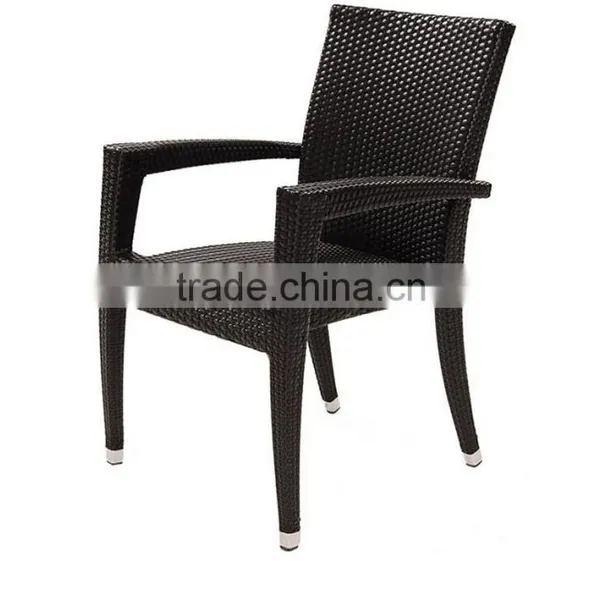 2017 Trade Assurance Hot Sale Hideaway pe Rattan Handmade Simple Garden Line Table Set Designs photo-3