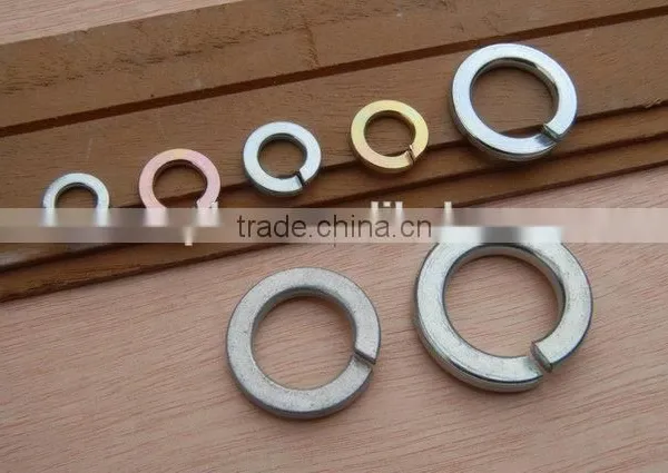 M2.3X4.3X0.7 Black Znic Plating Spring Steel Washer photo-4