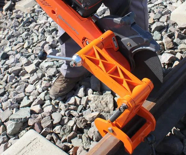Portable Lightweight Abrasive Rail Saw Disc Cutter photo-3