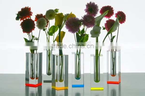 Modern Design Lovely Shape Home Decoration Clear Acrylic Flower Vase photo-6