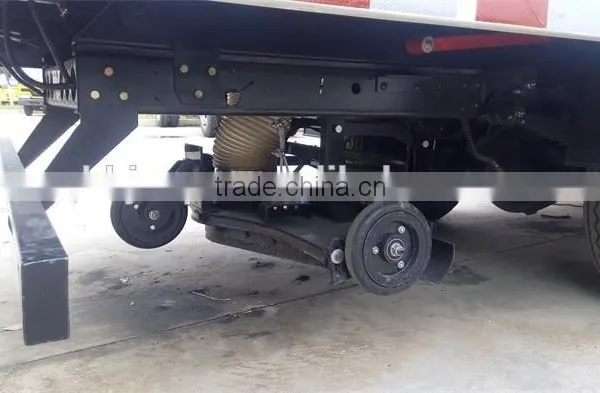 2015 NEW Model !! Professional Export Street Cleaning Truck photo-5