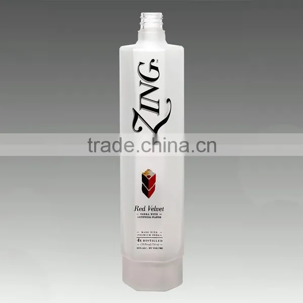 Hot Selling Boston Shape Liquor Bottles Fancy Frosted Beverage Bottle Spray Printing Bottles photo-3