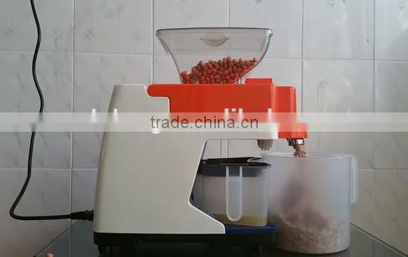 Energy Saving Samll Cold Peanut Oil Extraction Machine photo-6