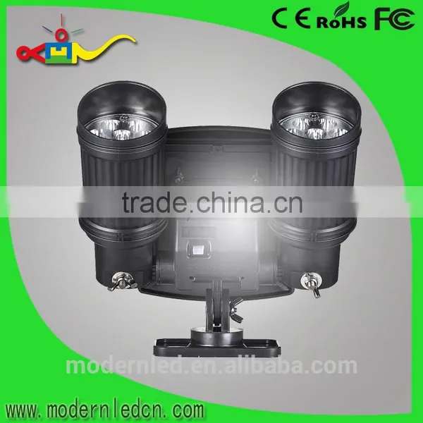 Good Price Double Heads Solar Led Outdoor Wall Light photo-4