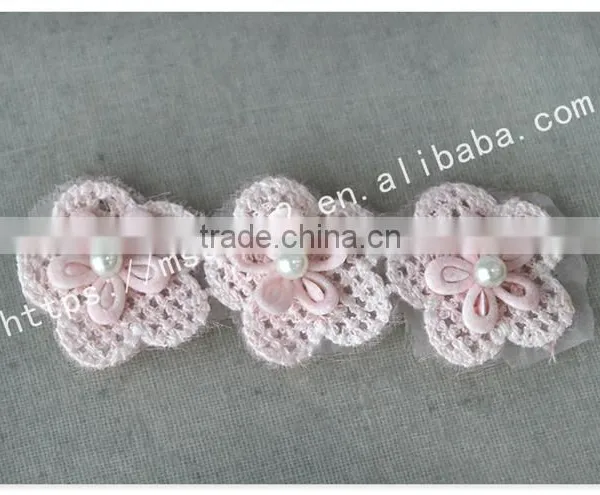 Beautiful 3 cm Handmade 3D Pink Pearl Flowers Crochet Lace Trims photo-2