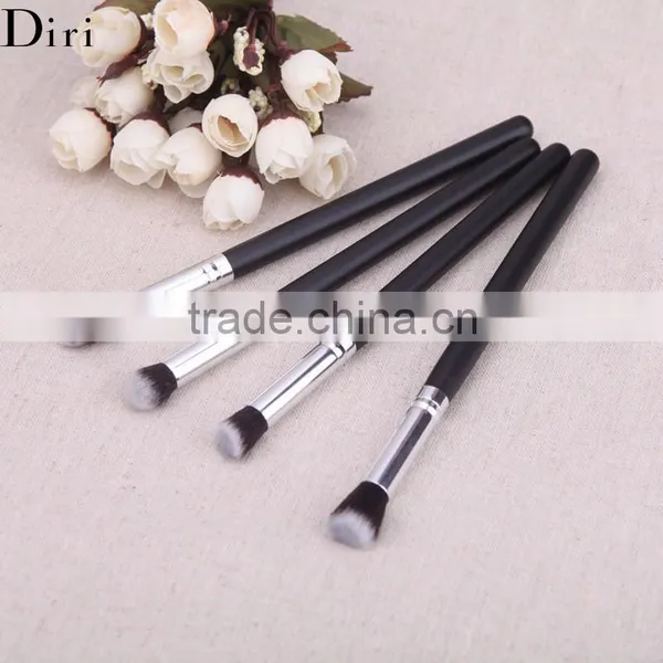 Portable Cosmetic 4pcs Black Angled Eye Liner Eyebrow Makeup Brushes photo-4