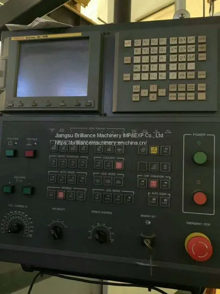 HWACHEON SIRUS-1050 Vertical Machining Center photo-2
