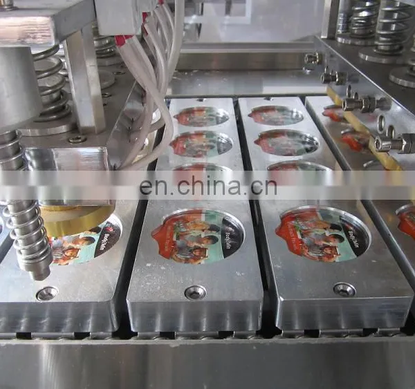 Bra Cup Moulding Machine photo-4