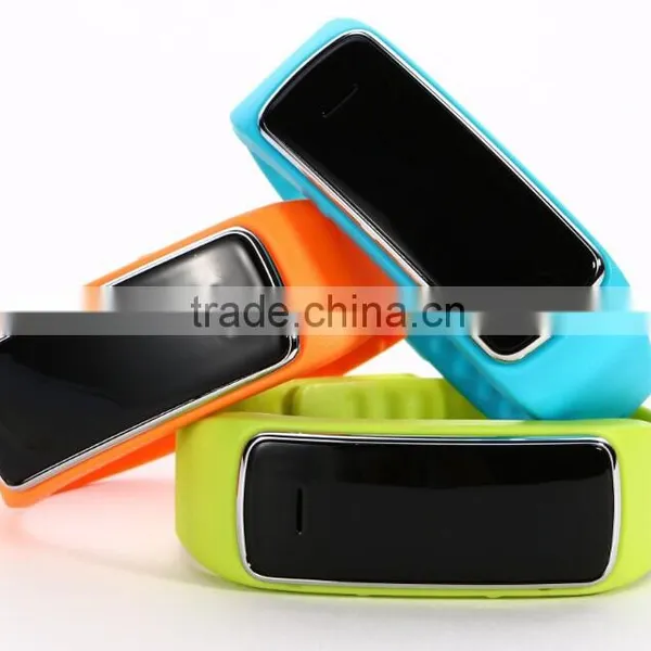 2015 Fashionable Digital OLED Smart Wristband Pedometers Fitness Activity Tracker