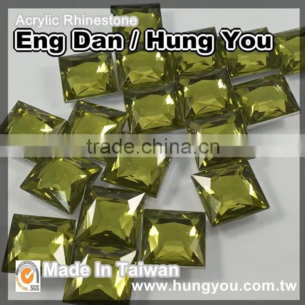 Made in Taiwan Lustrous Square Shaped Point Back Imitation Plastic Gemstones